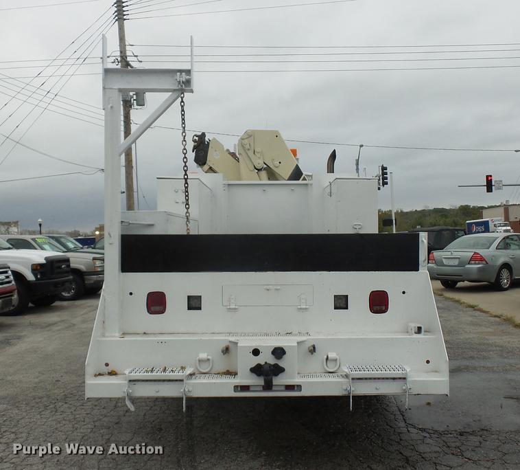 image for item DA0834 2004 Sterling L7500 crane truck