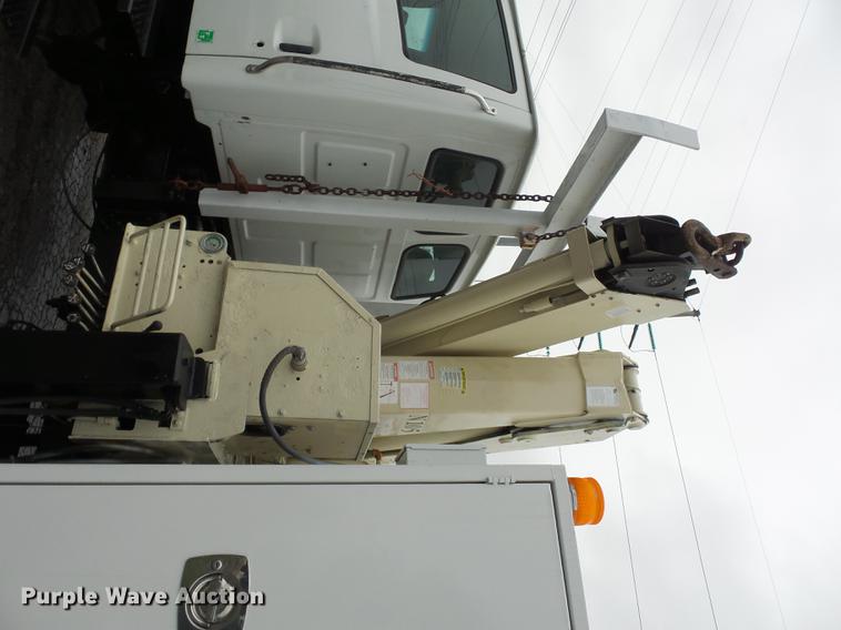 image for item DA0834 2004 Sterling L7500 crane truck