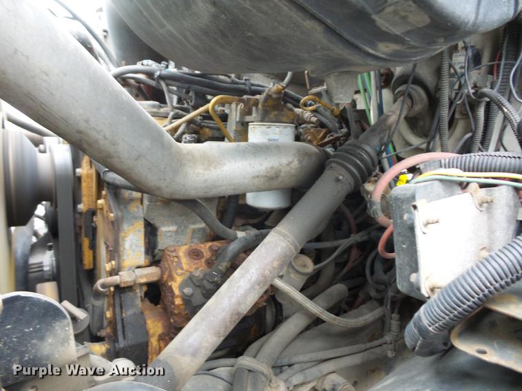 image for item DA0834 2004 Sterling L7500 crane truck