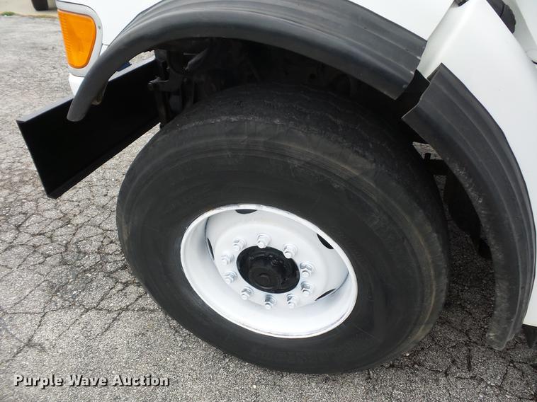 image for item DA0834 2004 Sterling L7500 crane truck