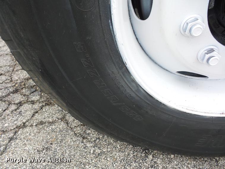 image for item DA0834 2004 Sterling L7500 crane truck