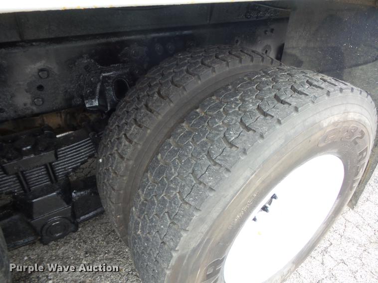 image for item DA0834 2004 Sterling L7500 crane truck