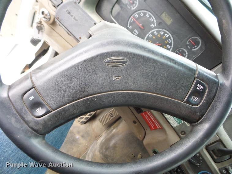 image for item DA0834 2004 Sterling L7500 crane truck