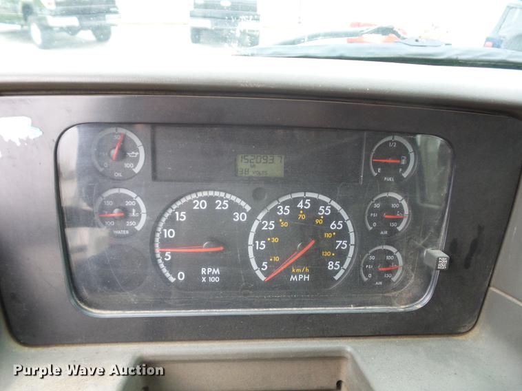 image for item DA0834 2004 Sterling L7500 crane truck