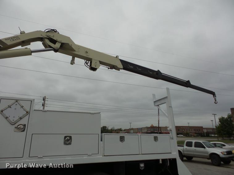 image for item DA0834 2004 Sterling L7500 crane truck