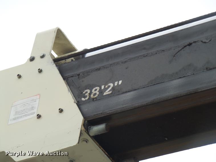 image for item DA0834 2004 Sterling L7500 crane truck