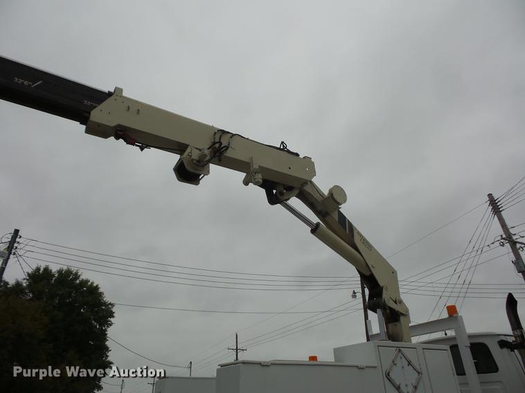 image for item DA0834 2004 Sterling L7500 crane truck