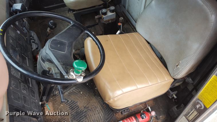 image for item DA0861 1992 International 4700 dump truck