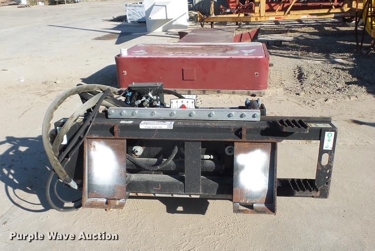 image for item DA0914 2008 Caterpillar PC210 skid steer planer