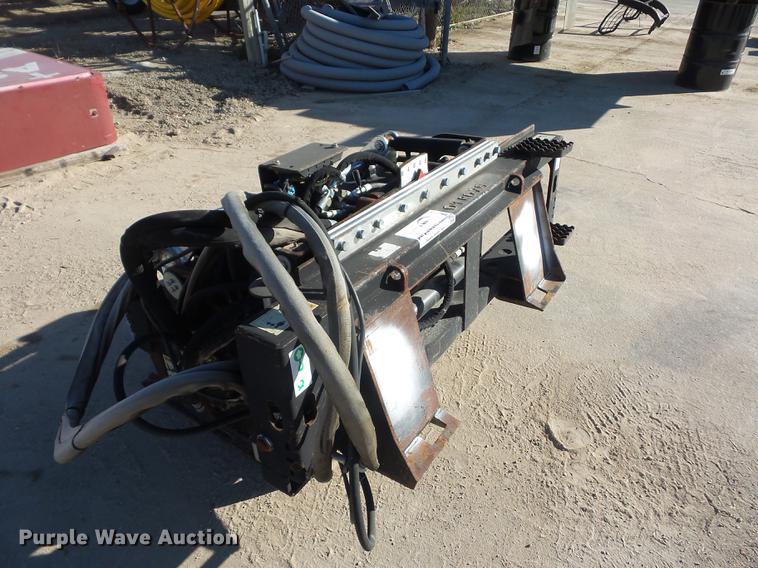 image for item DA0914 2008 Caterpillar PC210 skid steer planer