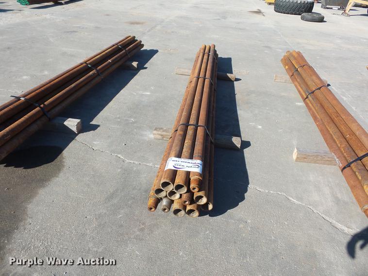 Approximately 40 Vermeer 2440 Firestick drill rods in Raytown, MO