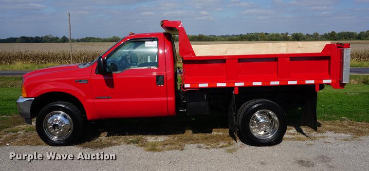 image for item DA1257 1999 Ford F450 Super Duty dump truck