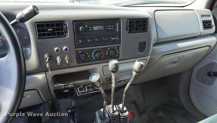 image for item DA1257 1999 Ford F450 Super Duty dump truck