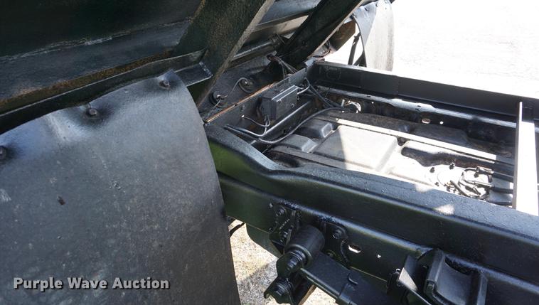 image for item DA1257 1999 Ford F450 Super Duty dump truck