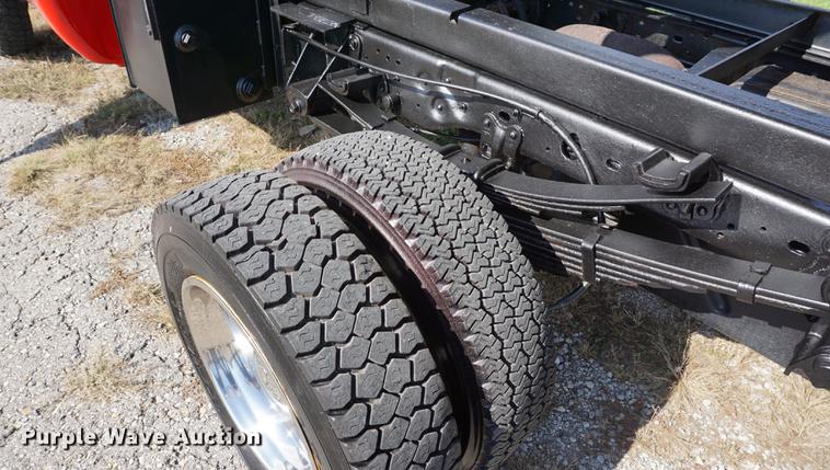 image for item DA1257 1999 Ford F450 Super Duty dump truck