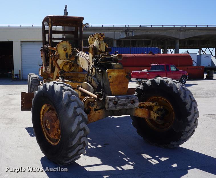image for item DA1282 Adams 550 rigid frame motor grader