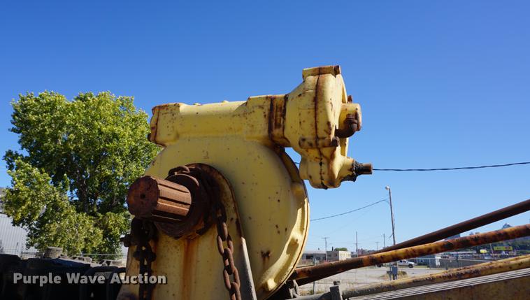 image for item DA1282 Adams 550 rigid frame motor grader