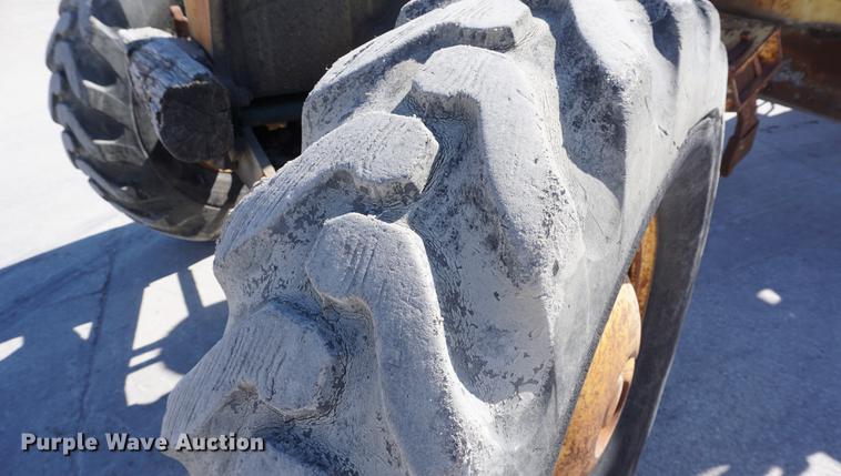 image for item DA1282 Adams 550 rigid frame motor grader