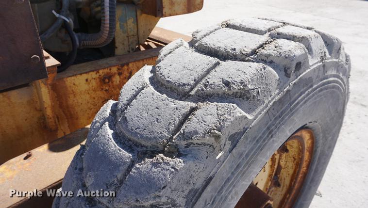 image for item DA1282 Adams 550 rigid frame motor grader