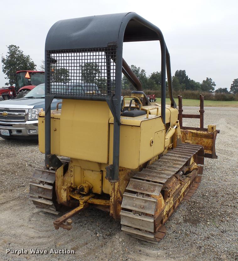 image for item DA2419 1976 John Deere 350CE dozer