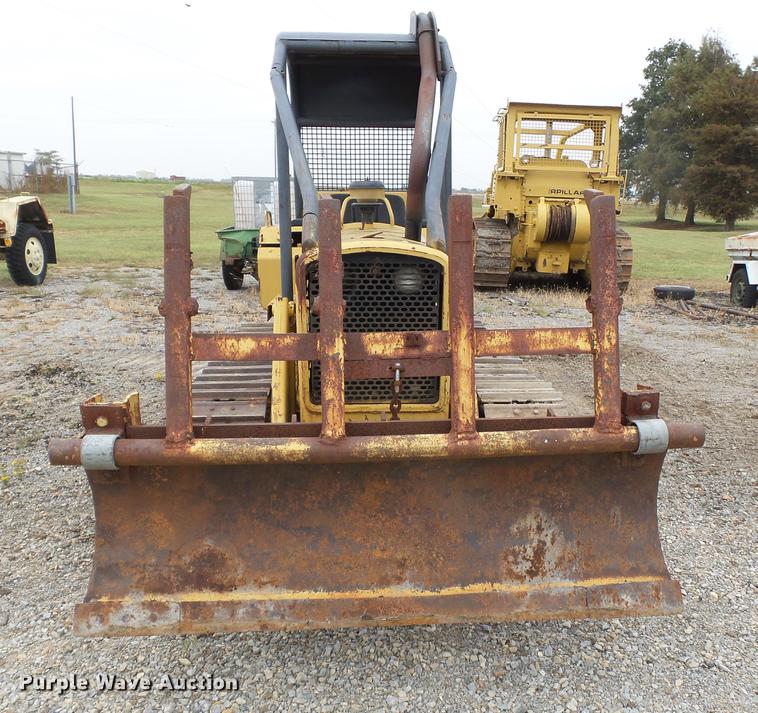image for item DA2419 1976 John Deere 350CE dozer