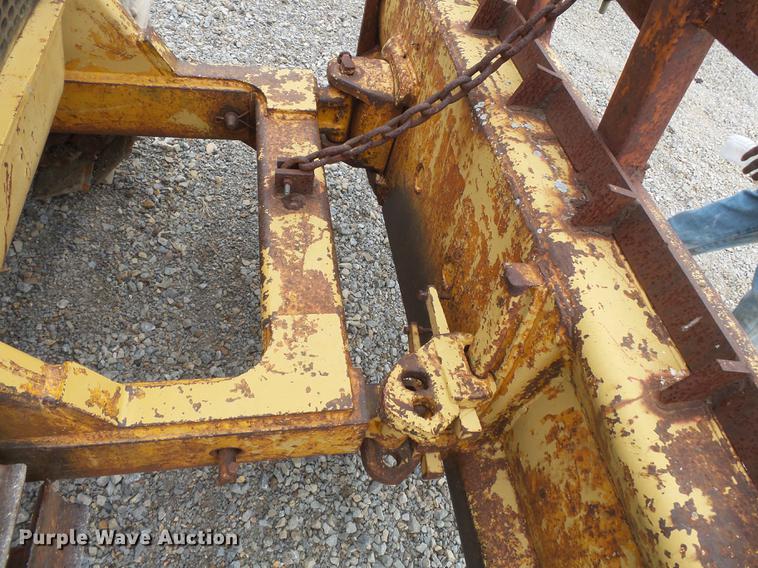 image for item DA2419 1976 John Deere 350CE dozer