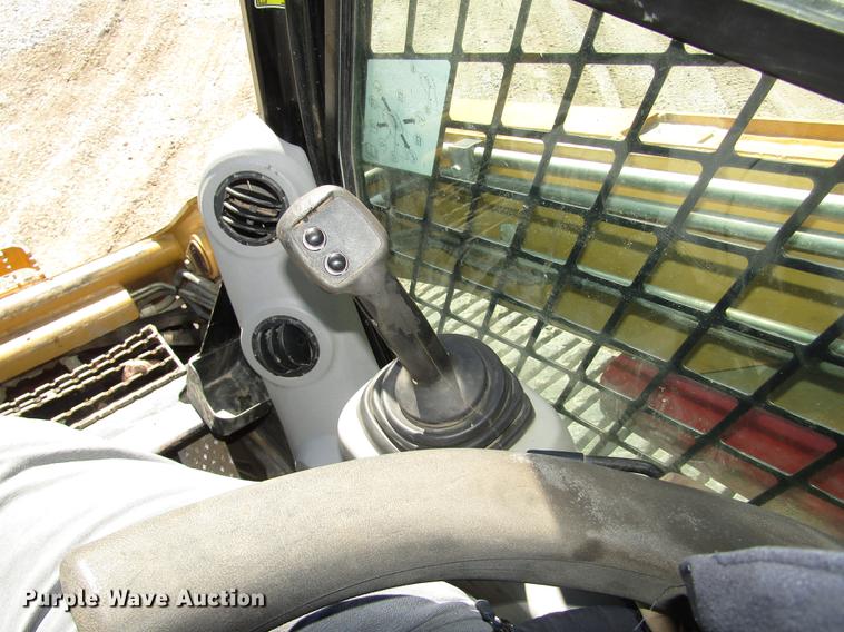 image for item DA3183 2008 Caterpillar 277C skid steer