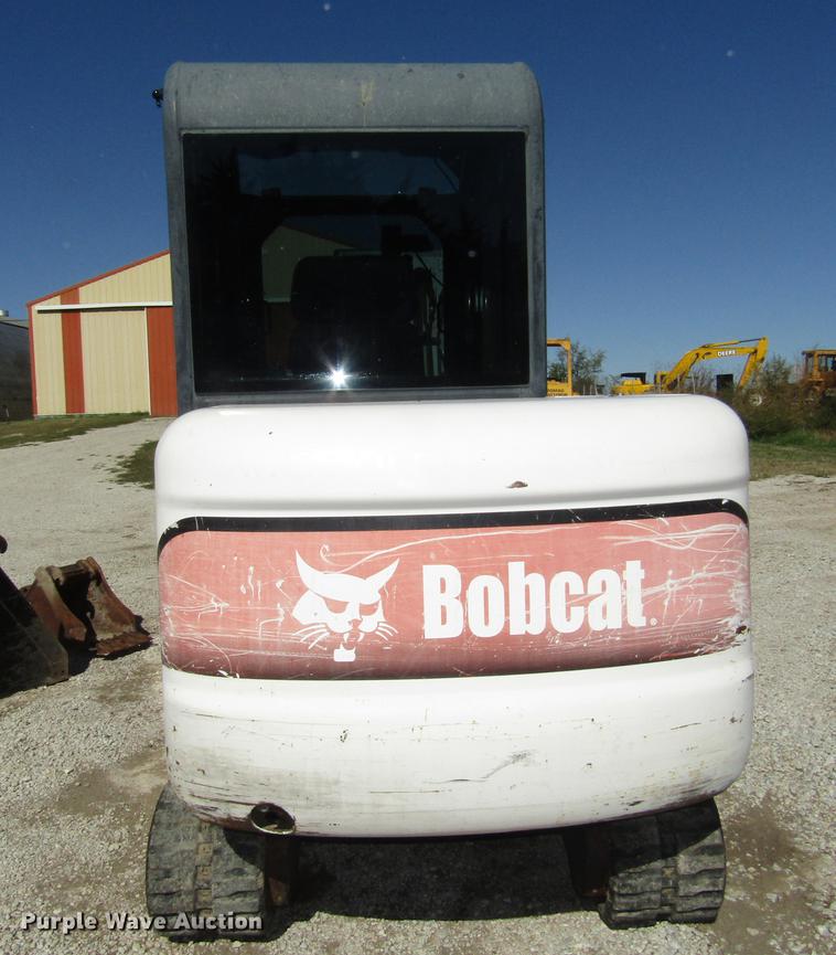 image for item DA3184 2002 Bobcat 331D compact excavator