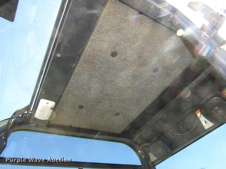 image for item DA3184 2002 Bobcat 331D compact excavator