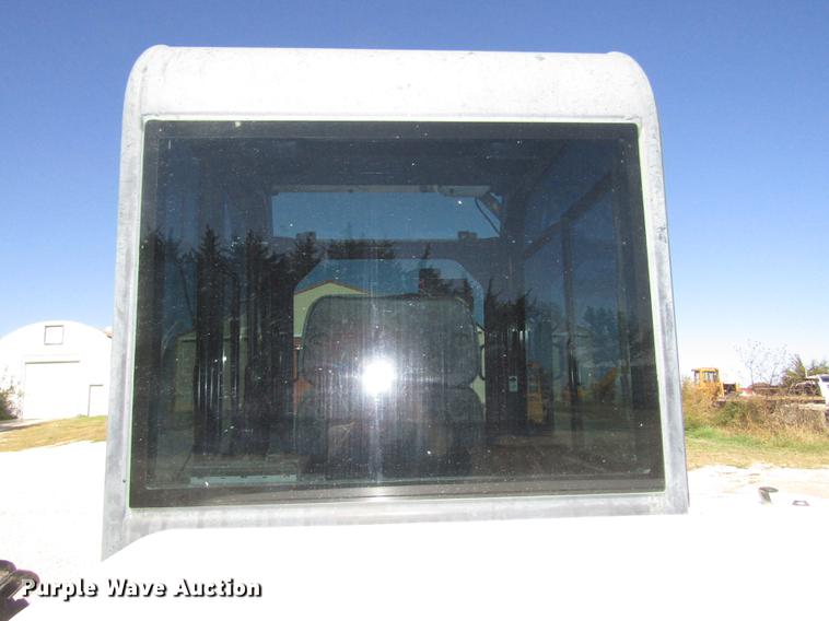 image for item DA3184 2002 Bobcat 331D compact excavator