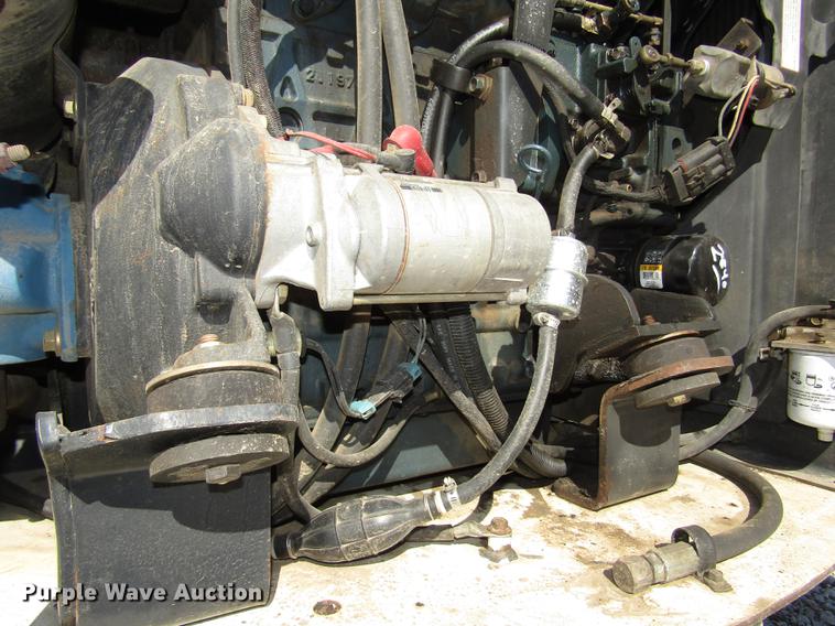 image for item DA3184 2002 Bobcat 331D compact excavator