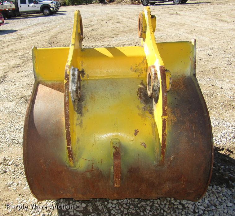 image for item DA3186 John Deere excavator bucket