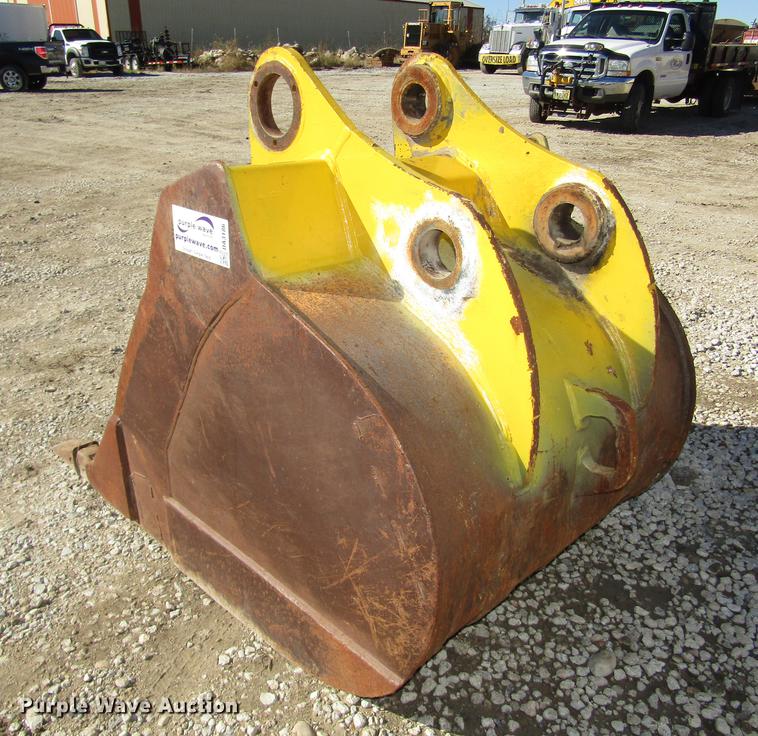 image for item DA3186 John Deere excavator bucket