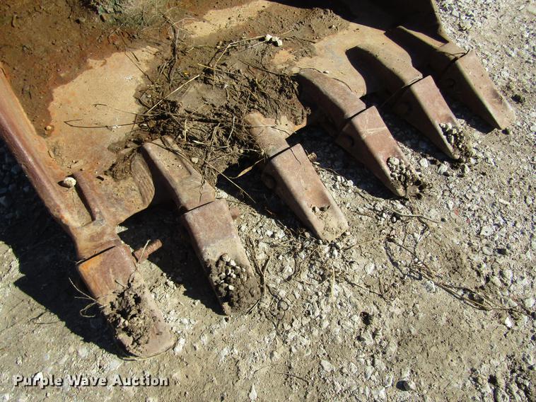 image for item DA3186 John Deere excavator bucket