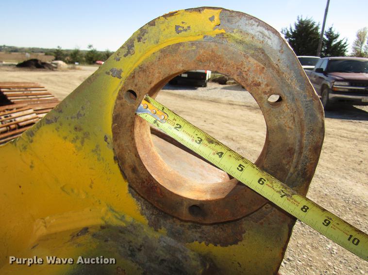 image for item DA3186 John Deere excavator bucket