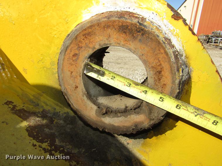 image for item DA3186 John Deere excavator bucket