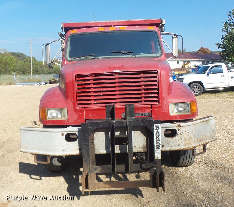 image for item DB1462 1997 International 4900 dump truck
