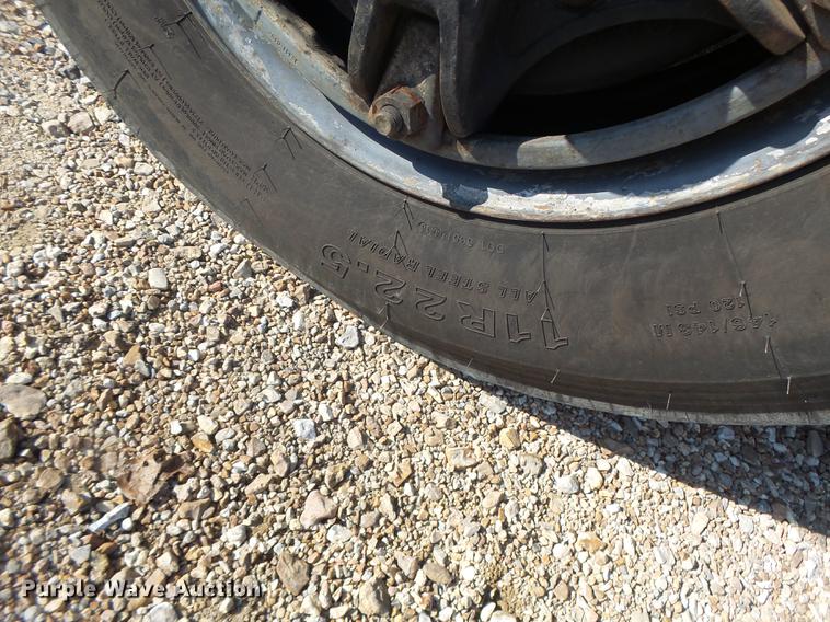 image for item DB1462 1997 International 4900 dump truck