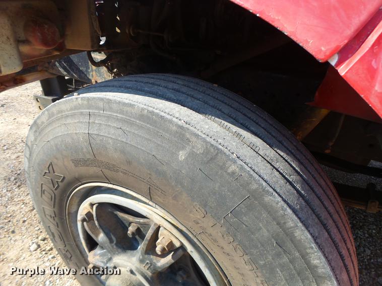 image for item DB1462 1997 International 4900 dump truck