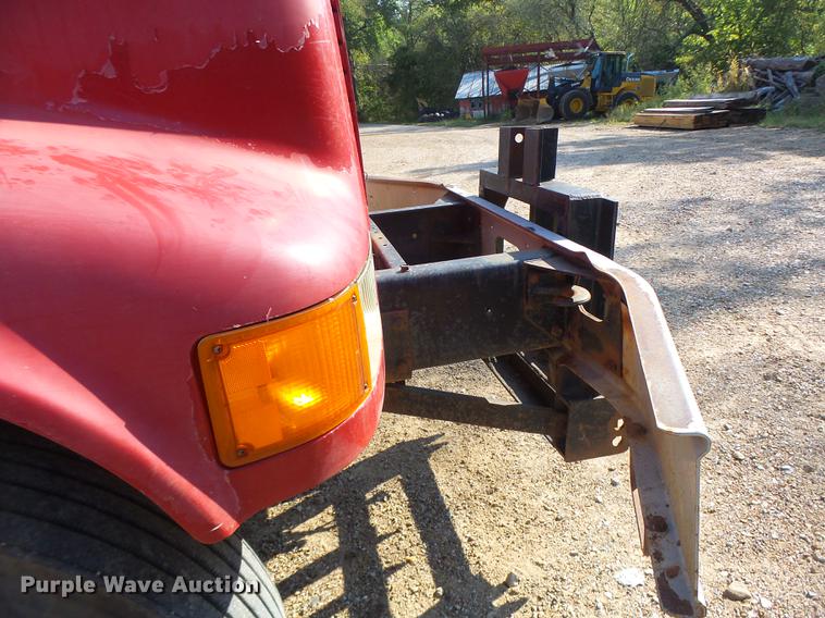 image for item DB1462 1997 International 4900 dump truck