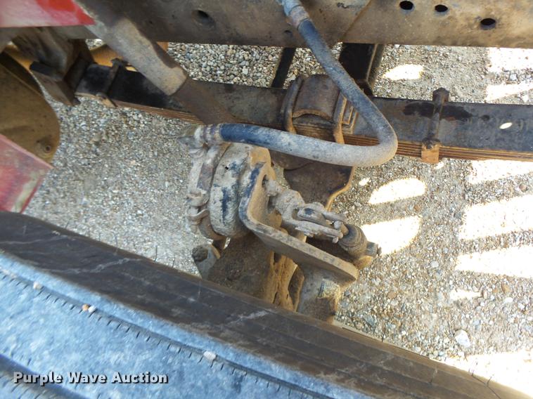 image for item DB1462 1997 International 4900 dump truck