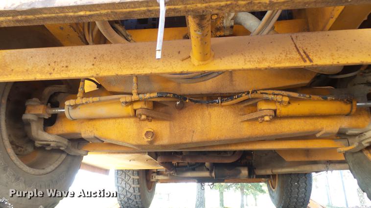image for item DB3459 Broderson IC-200-2C crane