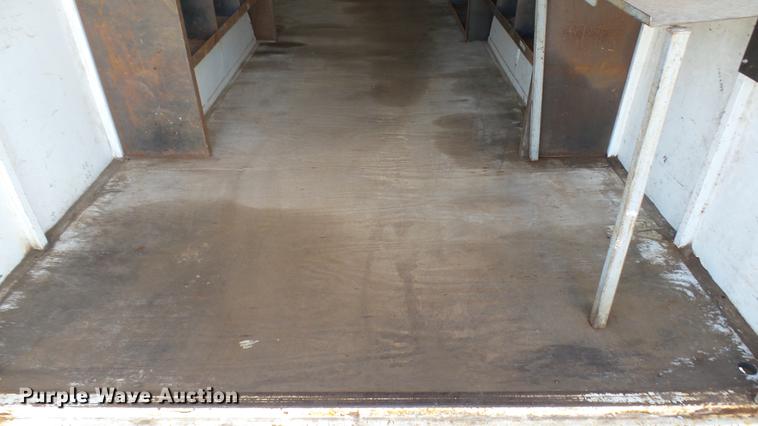 image for item DB3460 2001 CM enclosed cargo trailer