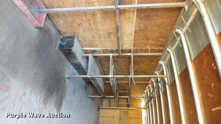 image for item DB3461 1994 Wells Cargo enclosed cargo trailer