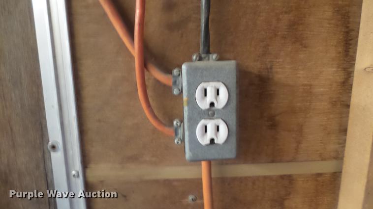 image for item DB3461 1994 Wells Cargo enclosed cargo trailer