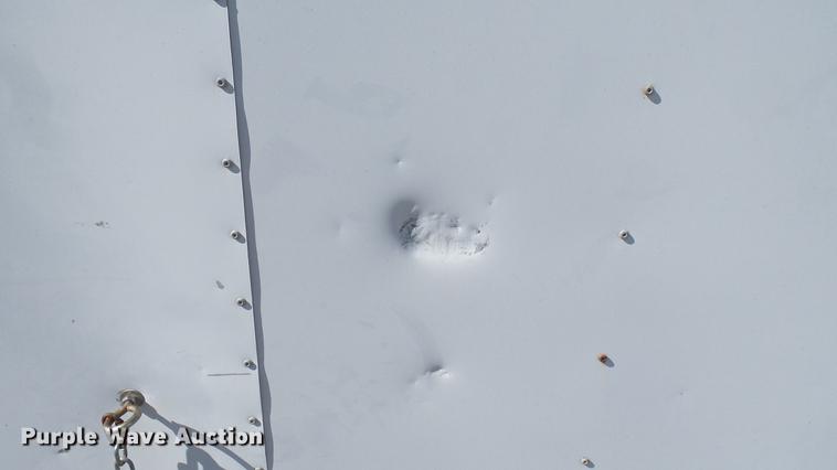 image for item DB3461 1994 Wells Cargo enclosed cargo trailer