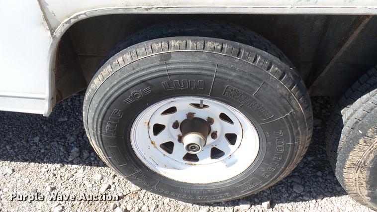 image for item DB3461 1994 Wells Cargo enclosed cargo trailer