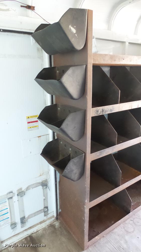 image for item DB3462 2001 CM enclosed cargo trailer