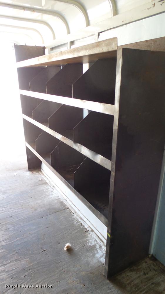 image for item DB3462 2001 CM enclosed cargo trailer