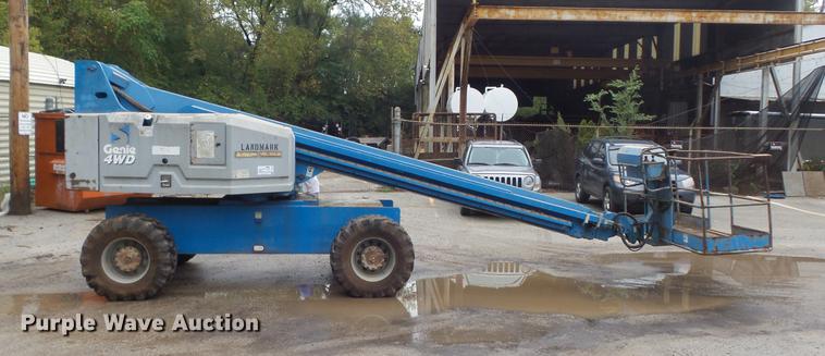 image for item DB6383 1996 Genie S-60 boom lift